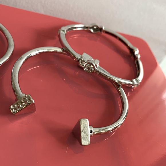 Brackets-3 bracelets and 5 charms, all for one price! - Picture 3 of 4